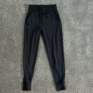 Under armour joggers XS